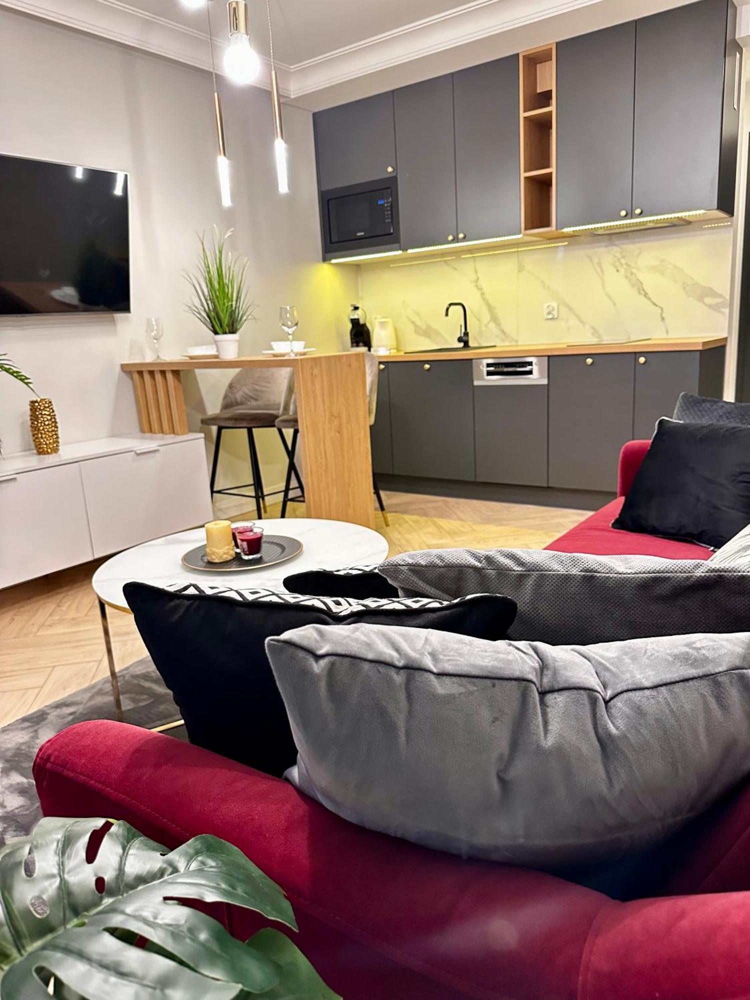Apartamenty Kielce- Apartament Rubin Przy Zalew Kielecki, Faktura, Parking, Centrum Exterior photo